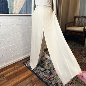 Escada Cream Linen and Silk Blend Pants